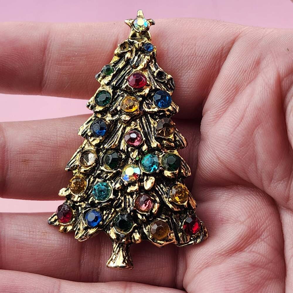 Vintage 90s Multicolor Rhinestone Christmas Tree Brooch Gold Tone Holiday Pin